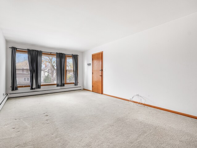 Building Photo - 2520 N Neva Ave