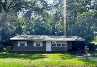 Building Photo - 3515 Falcon Dr