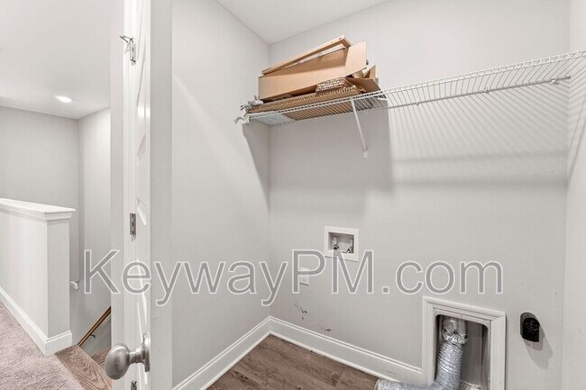 Building Photo - 124 Canton Park Ave