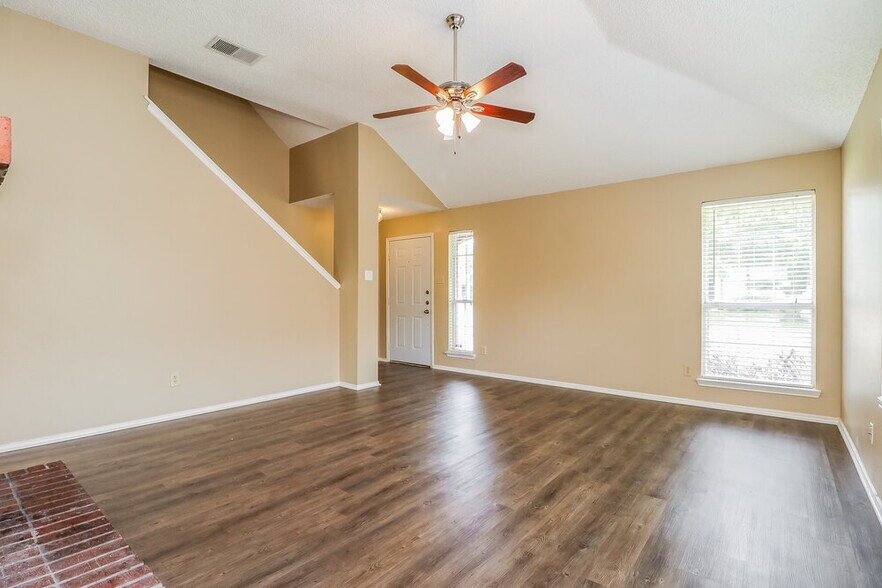 Building Photo - 6309 Brookmont Ct