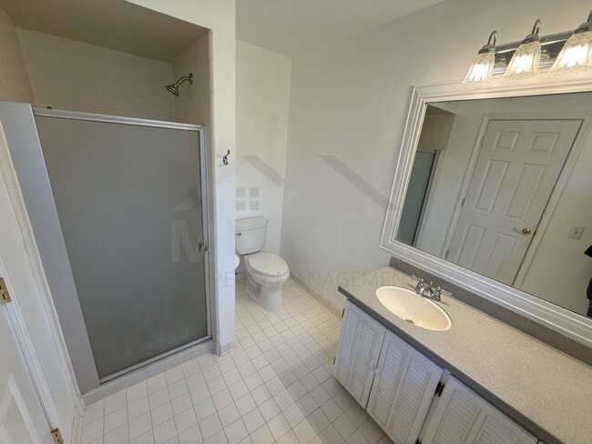 Building Photo - 48108 Colony Farm Cir