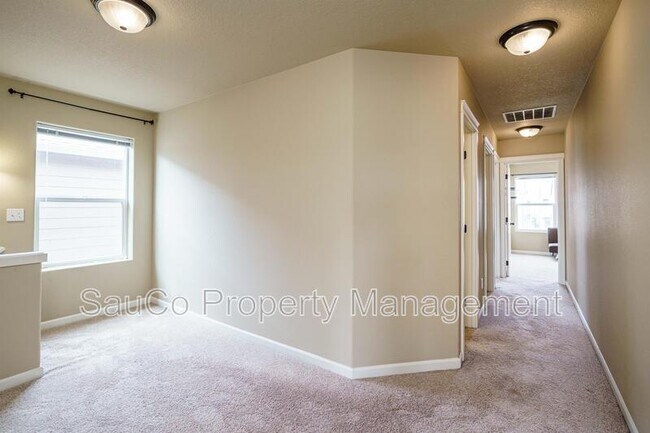 Building Photo - 2973 25th Ave