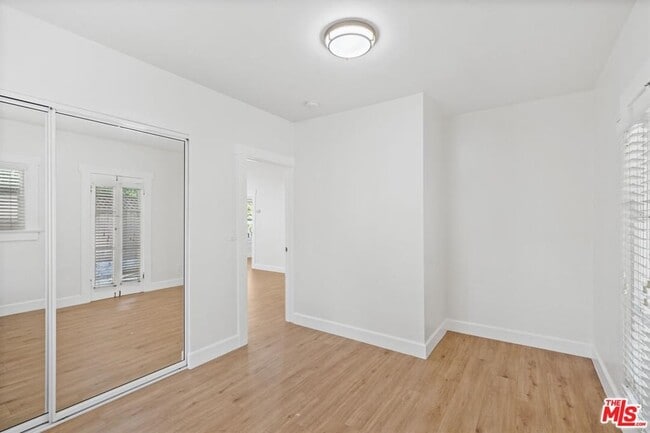 Building Photo - 1455 E Elizabeth St