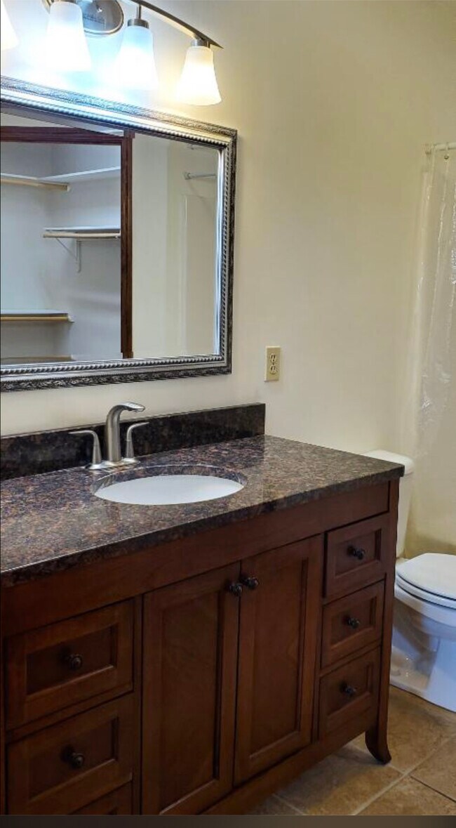 Building Photo - 6205 Cross Bend Ct