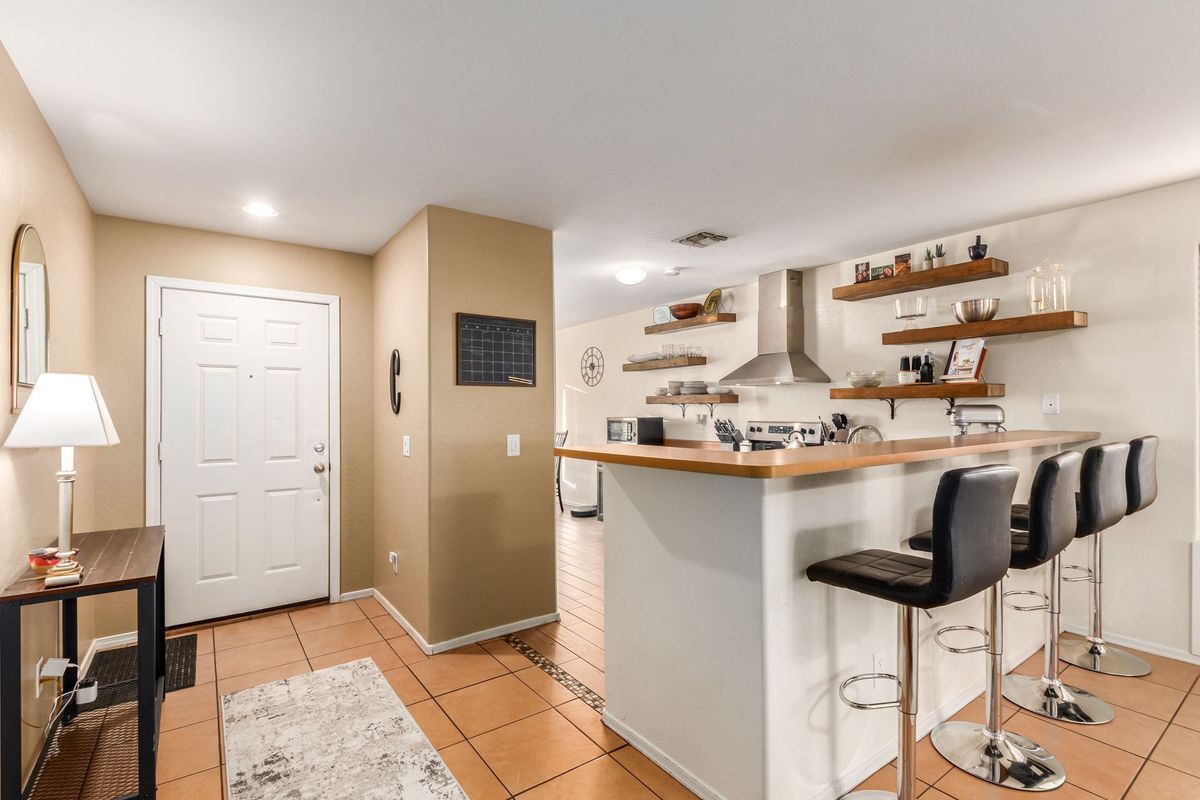 Entry Way / Kitchen - 2213 S 65th Dr