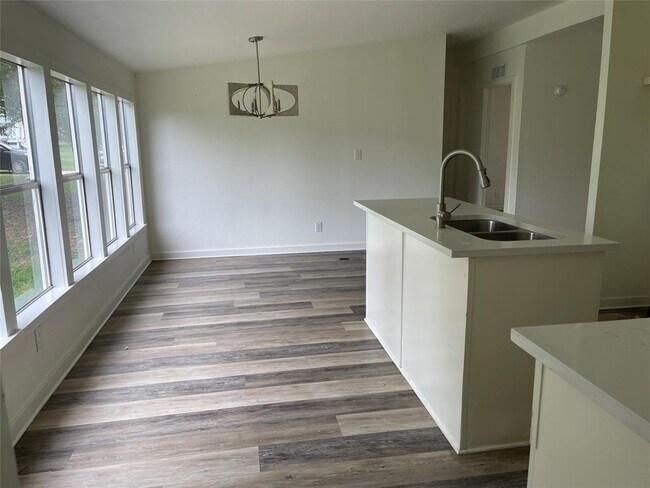 Building Photo - 1092 Geneva Grove Ct