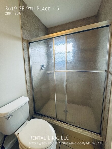 Building Photo - 3619 SE 9th Pl