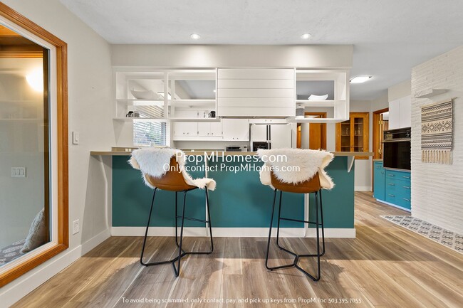 Building Photo - Stunning 3-Bedroom Mid-Century Modern Home...