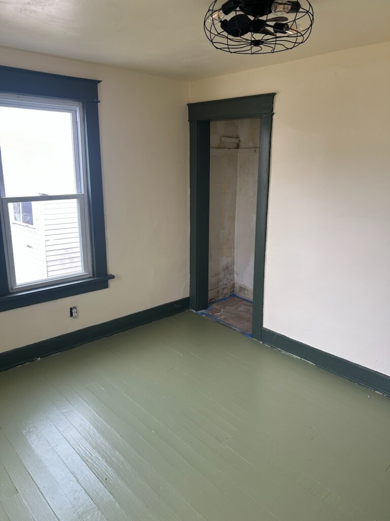 back right bedroom - 321 Odell Ave