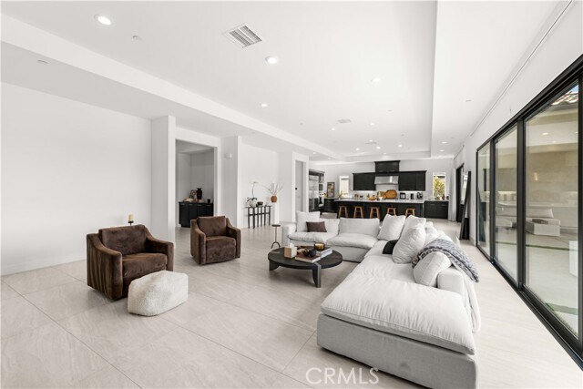 Building Photo - 12525 Silver Spur Ct