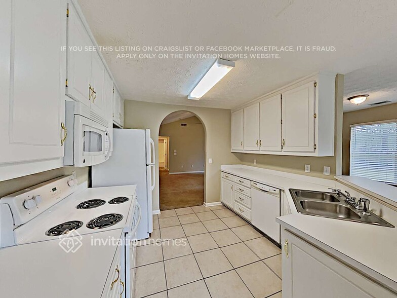 Building Photo - 4165 Janel Ln