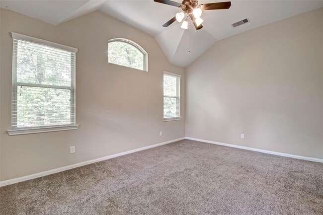 Building Photo - 26 Cheswood Manor Drive