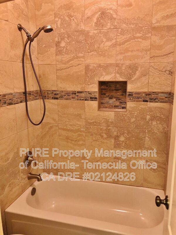 Building Photo - 31374 Corte Tunas