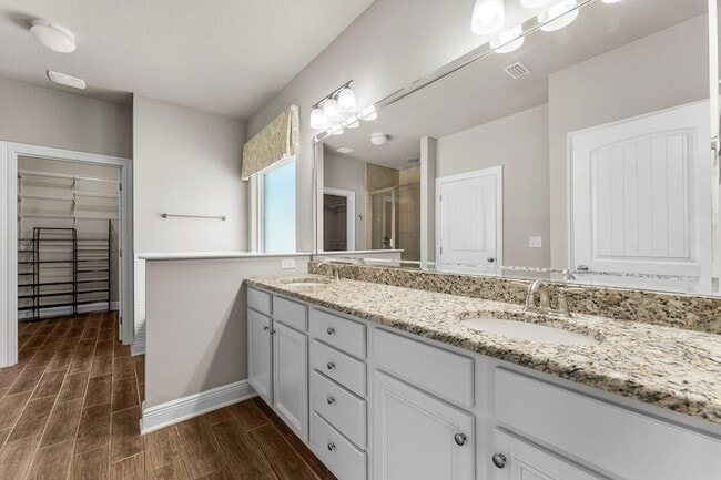 Building Photo - 29 Buddy Ln