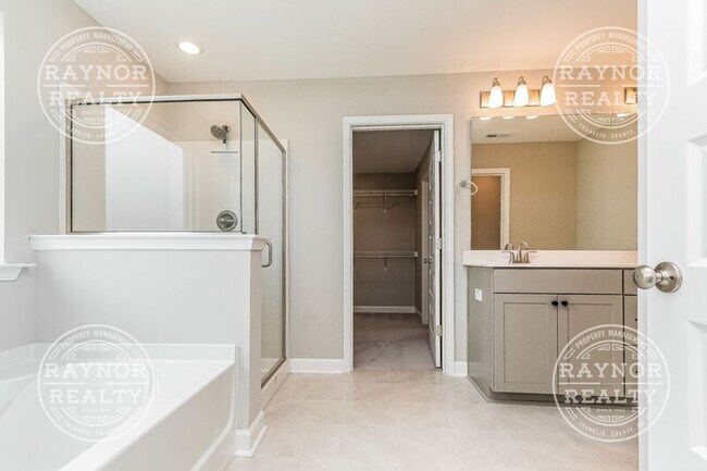 Building Photo - 545 Hawksbill Dr