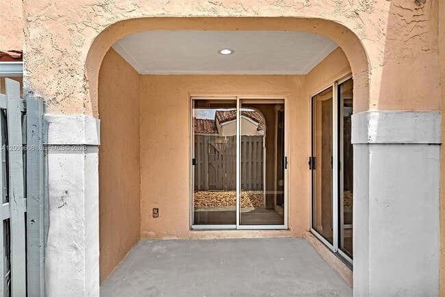 Building Photo - 1439 Springside Dr
