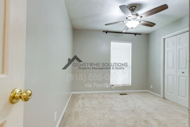 Building Photo - 2214 Falcon Creek Dr