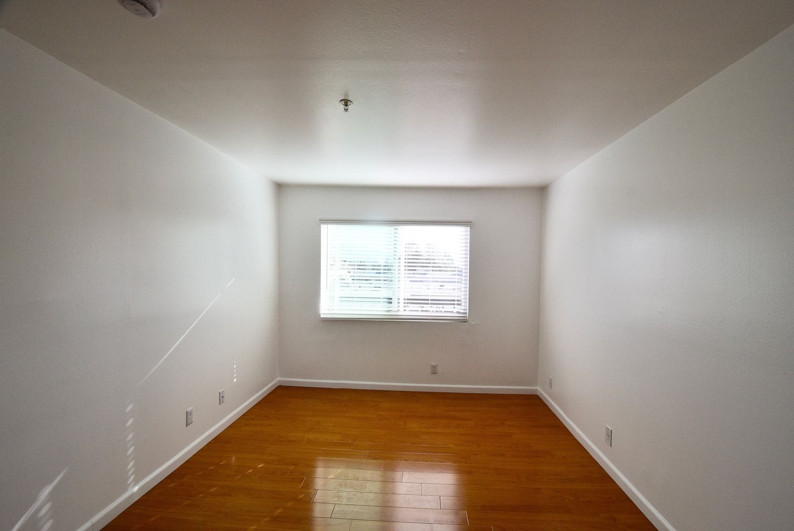 Building Photo - 5002 Tujunga Ave