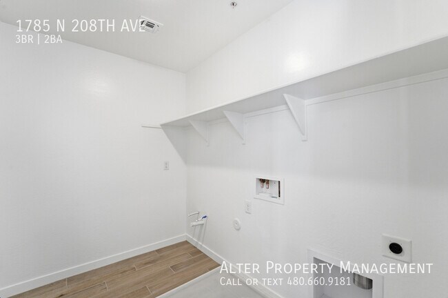 Building Photo - 1785 N 208th Ave