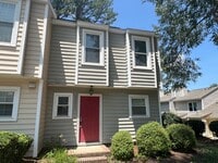 Building Photo - 4460 Roller Ct