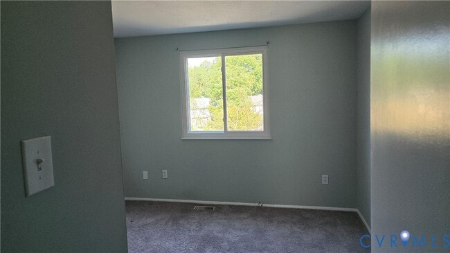 Building Photo - 726 Sturgis Dr