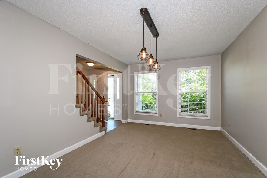Building Photo - 115 Gunston Hall Dr