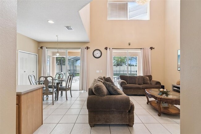 Building Photo - 1162 Solana Cir