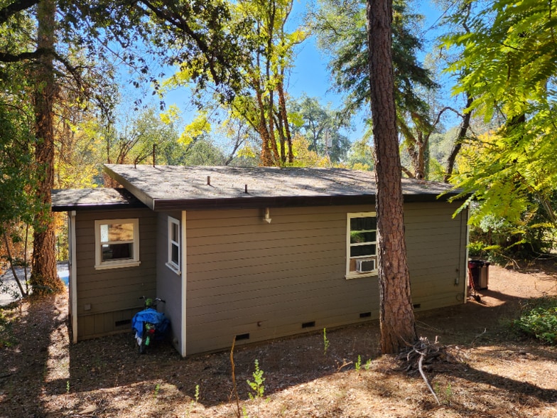 Building Photo - 16619 Old Stagecoach Rd