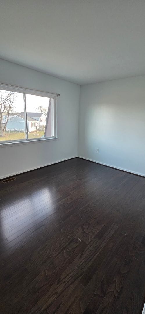 Building Photo - Convenience Meets Charm in This Frederick Gem!