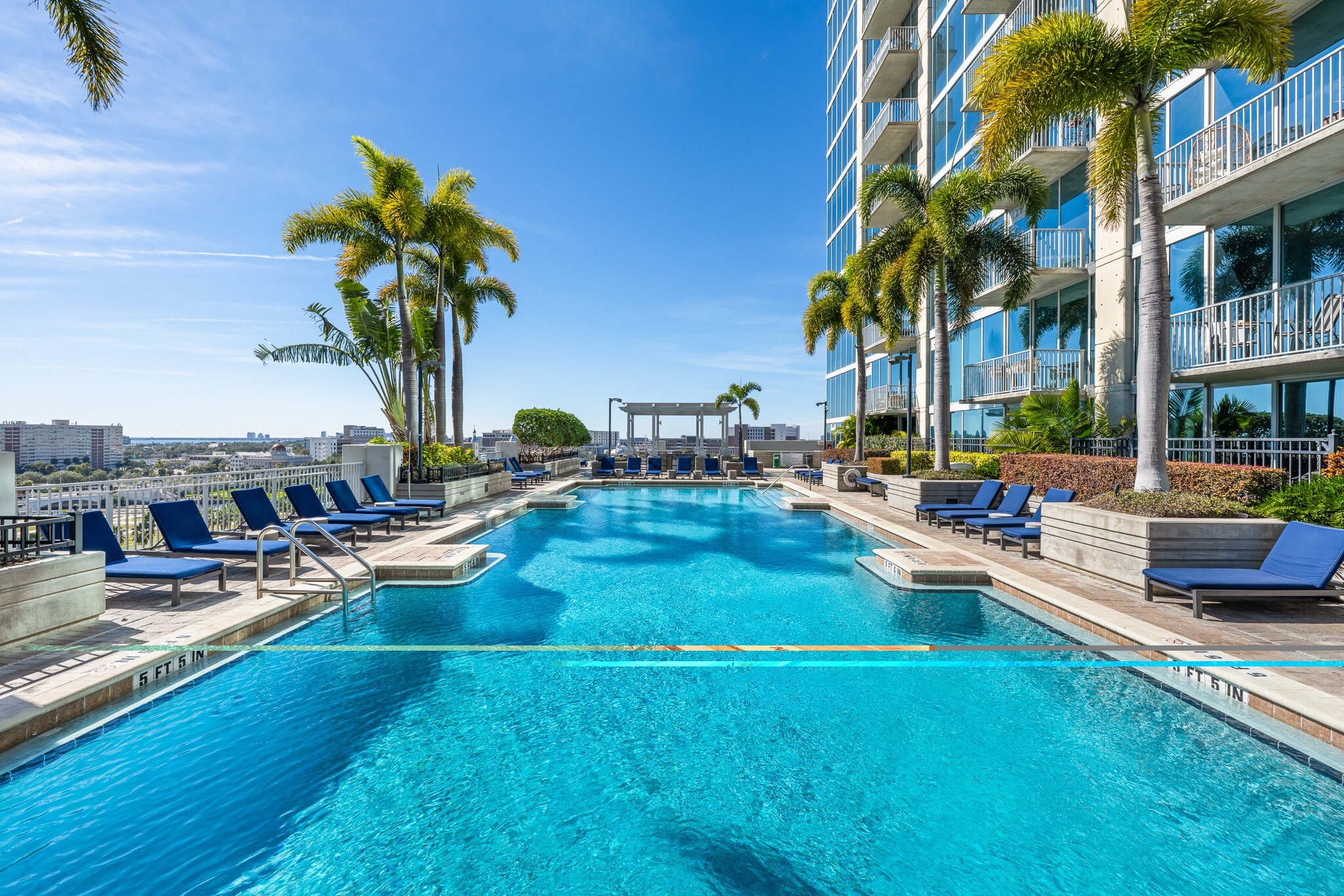 Building Photo - 777 N Ashley Dr