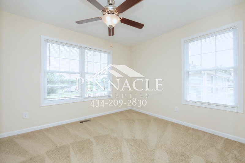 Building Photo - 124 Tomahawk Industrial Park