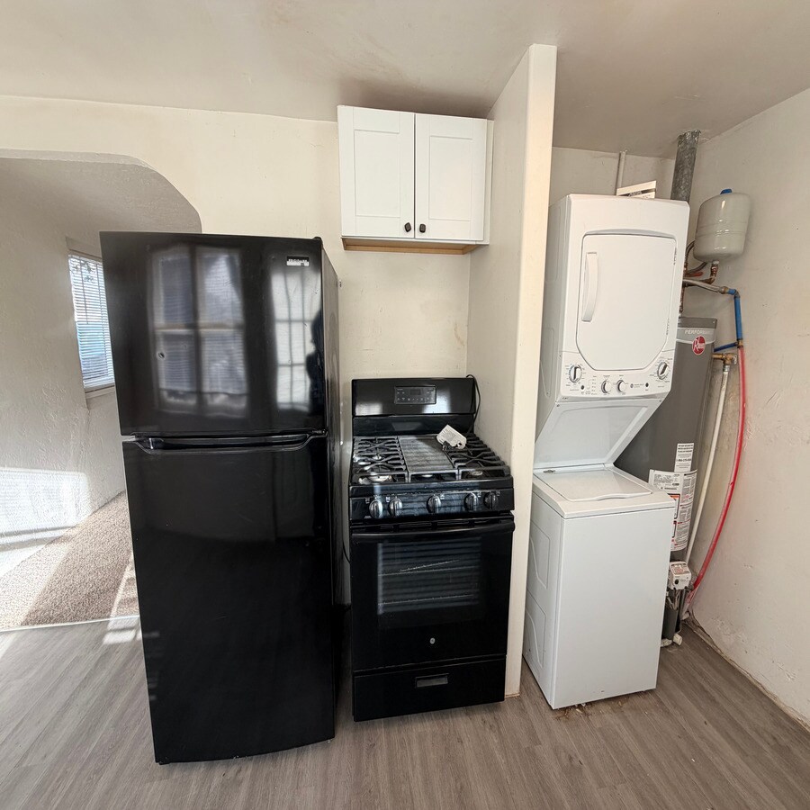 Building Photo - 1713 Aspen St