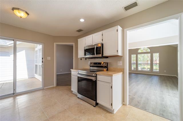 Building Photo - 8431 Cripple Creek Dr