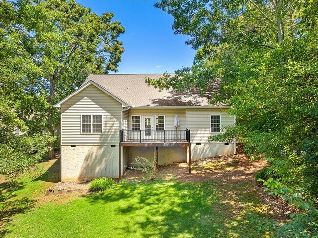 Building Photo - 307 Willow Brook Ln