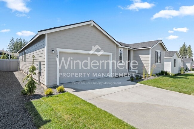 Building Photo - **September** New 3-Bedroom Home In Eagle Ridge
