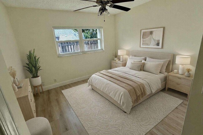 Building Photo - 7321 NW 38th Ct