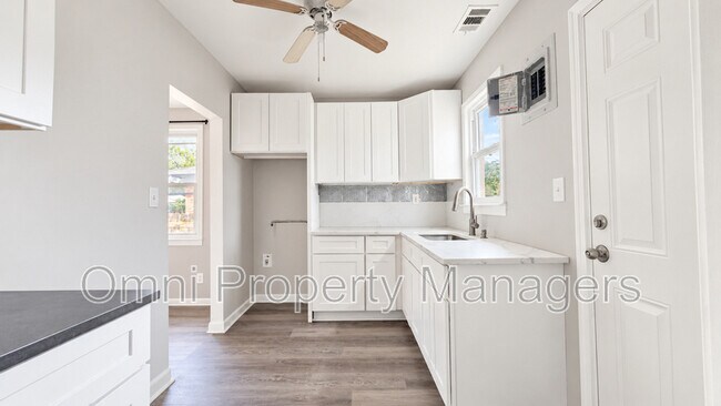 Building Photo - 8030 Chalmers Ave