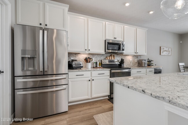 Building Photo - 211 Education Wy