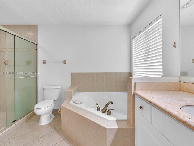Building Photo - 2771 Treasure Cove Cir