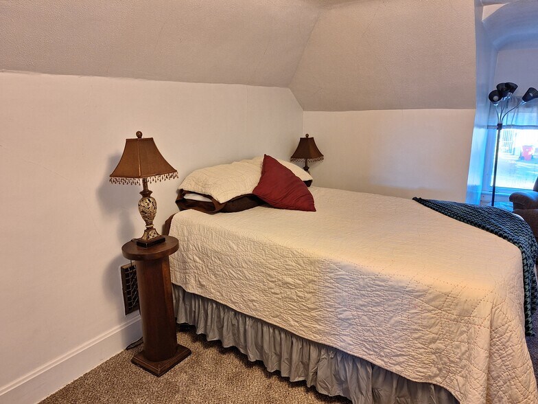 Bedroom #2 - 507 E 2nd St