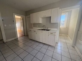 Building Photo - 269 Norton St