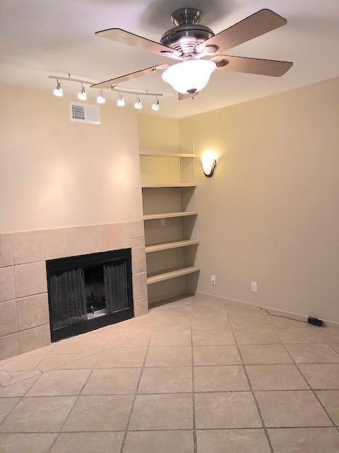 Building Photo - 2110 Rio Grande St