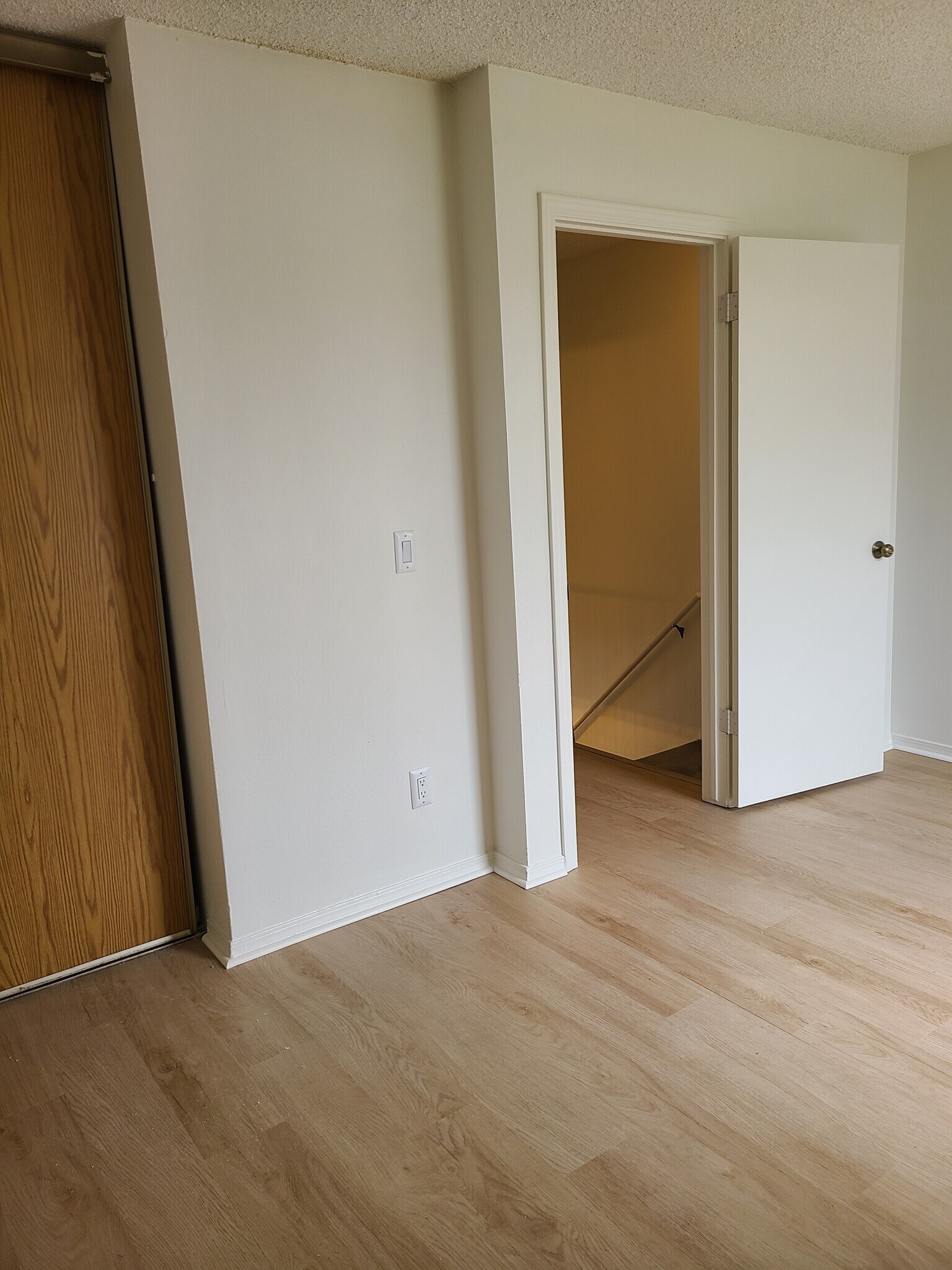 Building Photo - 14282 E Hawaii Cir