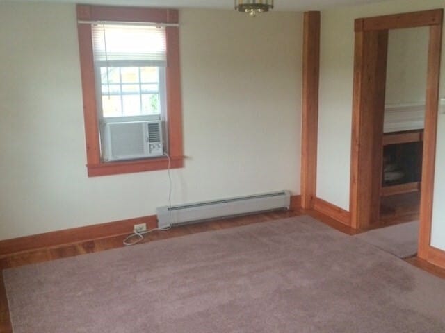 Building Photo - 421 N East St