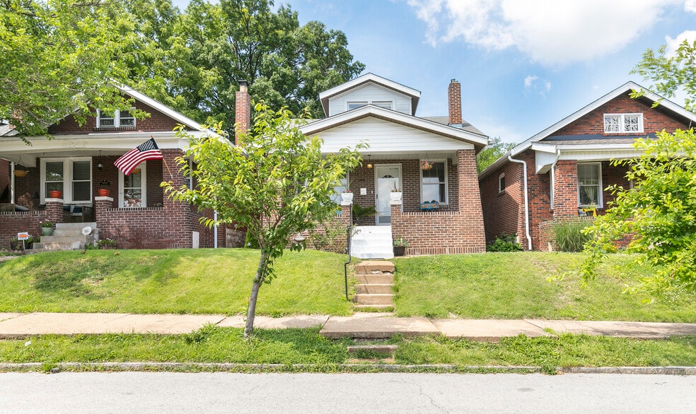 Building Photo - 4945 Delor Street