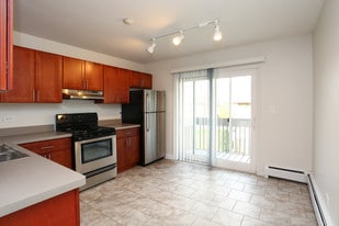 Interior Photo - Surrey Place Apartments