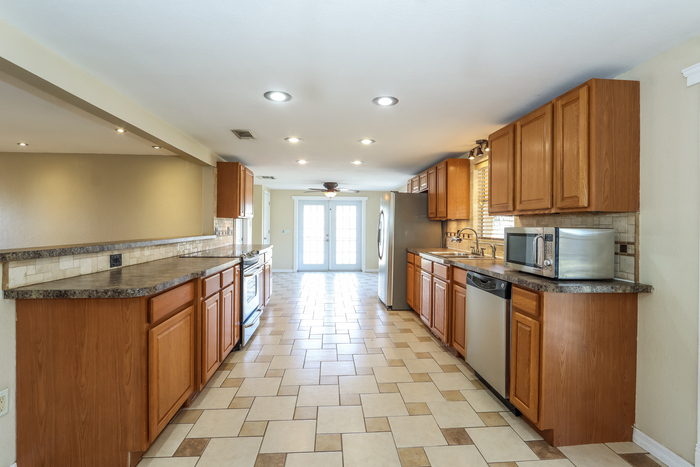 Building Photo - 7839 Kelpie Dr
