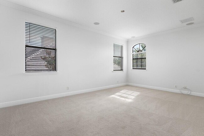 Building Photo - 8971 Stone Pier Dr