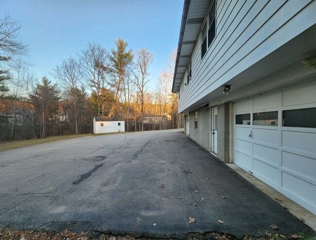 Building Photo - Unit 63