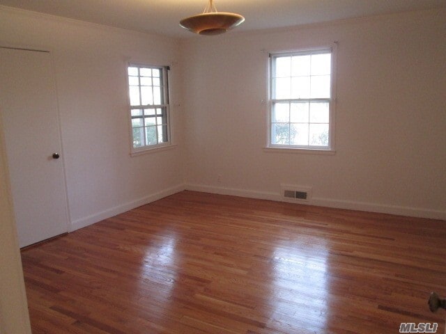 Building Photo - 164 Wildwood Rd